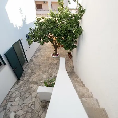 بيت للعطل La Corte Di Noemi *
